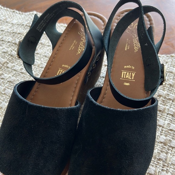 Seychelles Italian Leather wedges - Picture 2 of 7